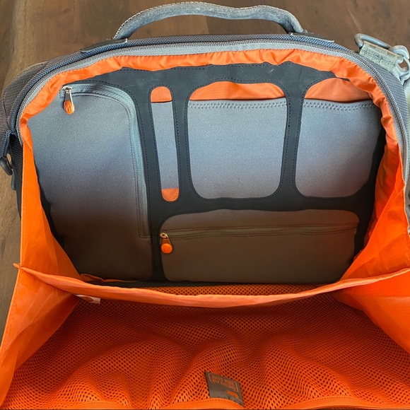 Merrell Grey & Orange Hard Case Laptop Travel Bag - Picture 6 of 10